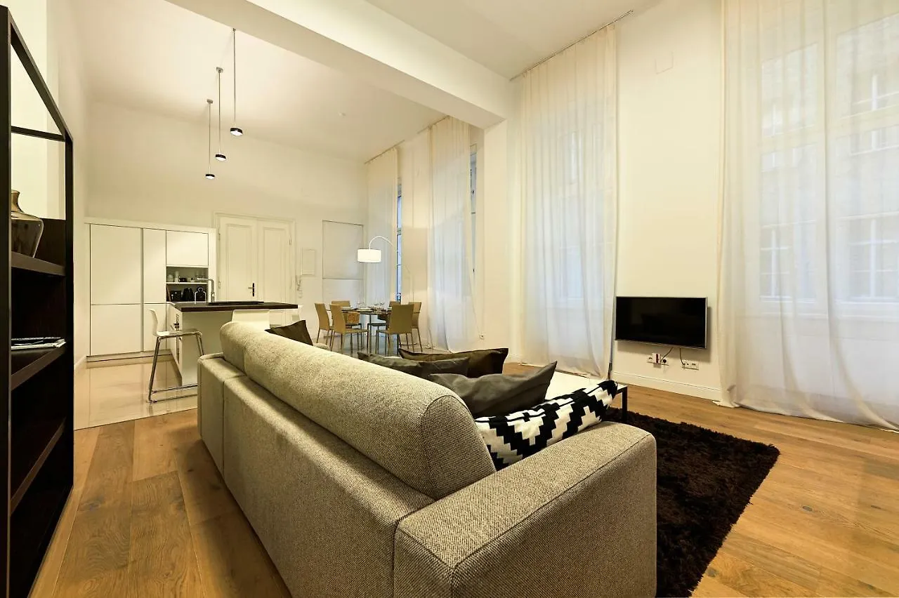 Central Luxury Apartment Vienna